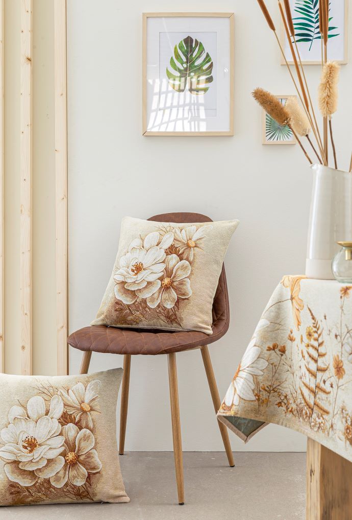 Cojin Jacquard flor dorada 45x45 NITRA