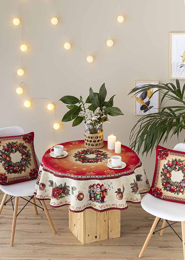 Jacquard tablecloth with wreath and Christmas motifs FIDELITY