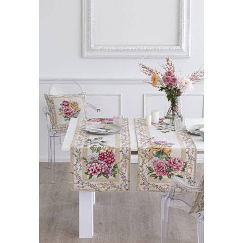 Jacquard table runner with flowers and beige background. 40x135 XANA