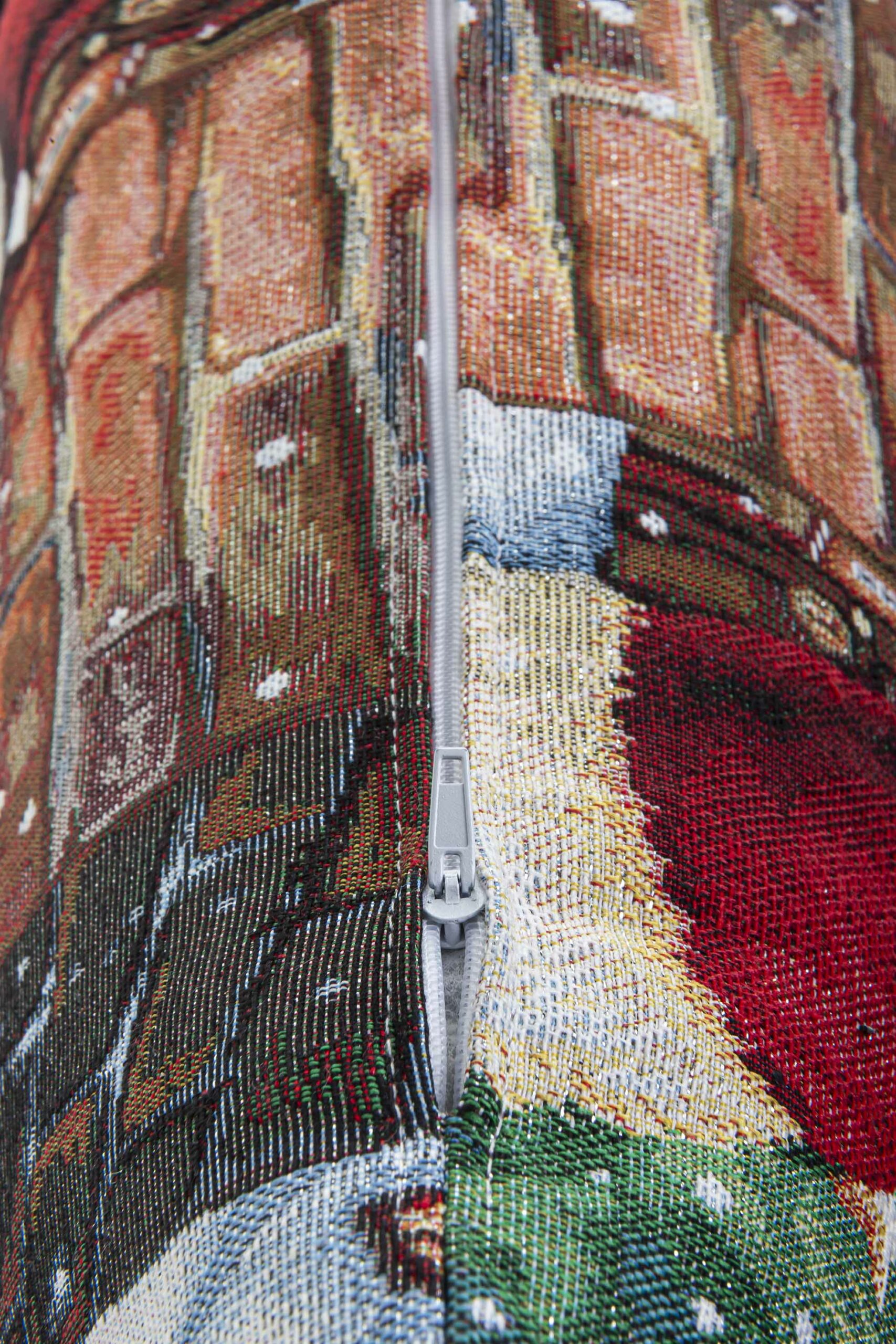 Cojin Jacquard con Papa Noel en Chimenea. 45x45 CHIMNEY