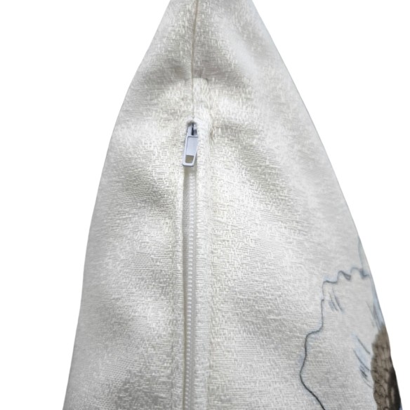 Printed cushion with blue flowers and feather-drawn leaves 45x45 LILY C.3