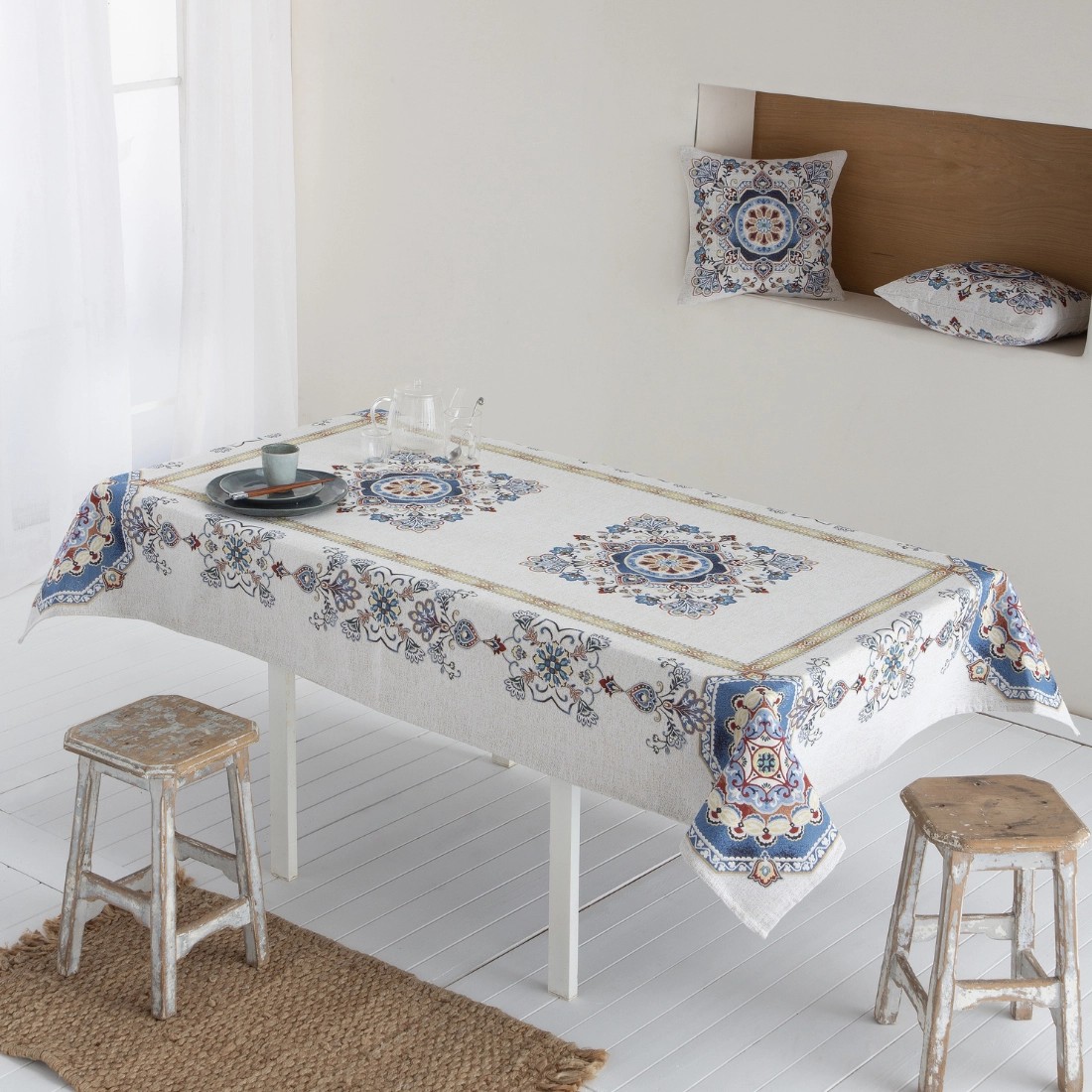 Mantel Bohemio en Jacquard - Diseño de Mandala Étnica