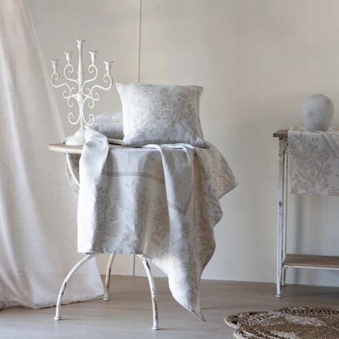 Cojín Floral Balnco y Beige Cozy 45x45 cm en Jacquard Minimalista