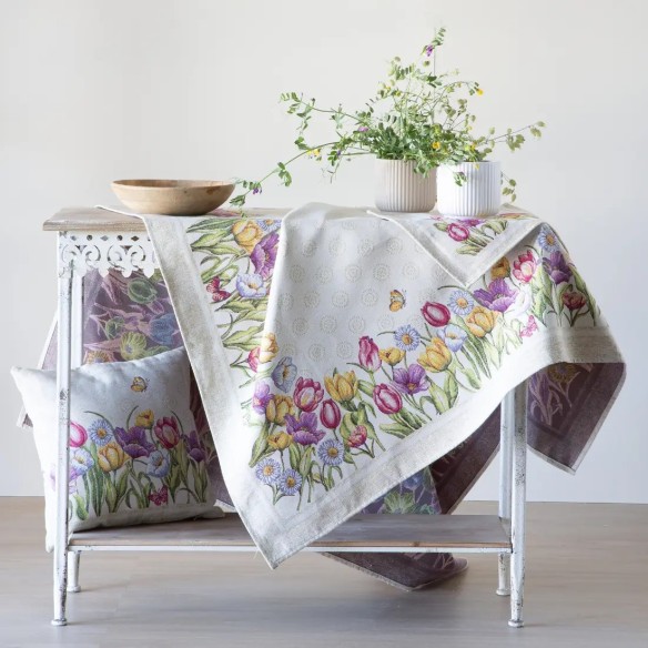 Mantel Multicolor de Flores tipo Tulipanes en Jacquard