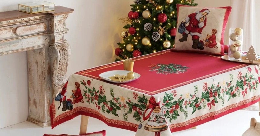 Buy jacquard Christmas tablecloths